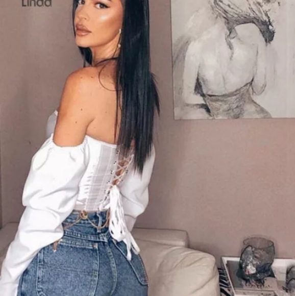 Top/ PRICE IS FIRM. FINAL SALE - Picture 2 of 10